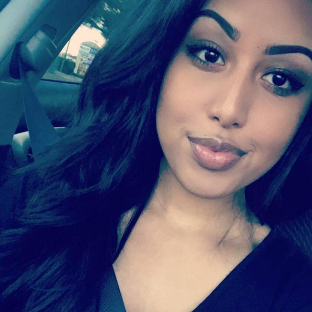 Meet your Posher, Caitlyne